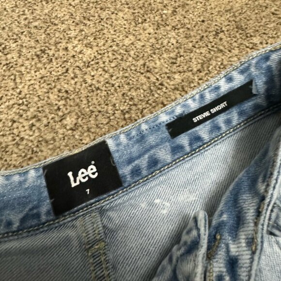 Lee Vintage Light Wash Jean Shorts - Picture 6 of 9